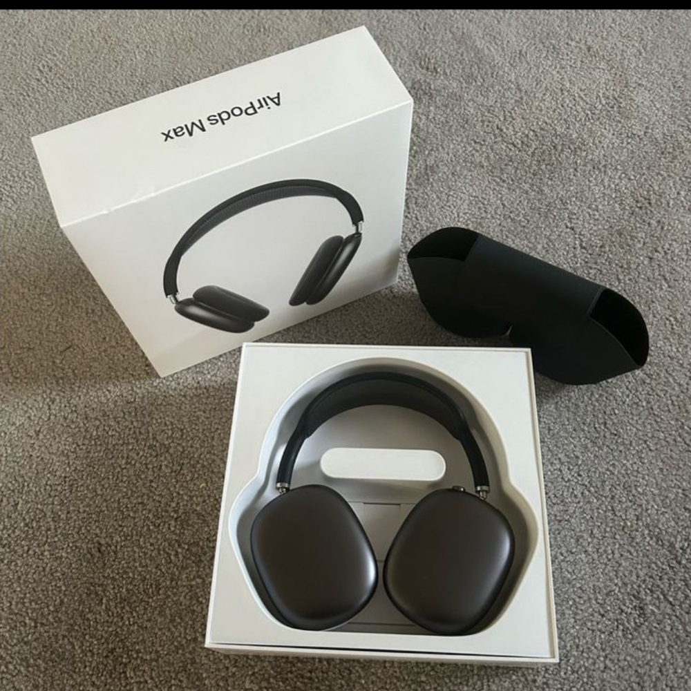 Apple AirPods Max - Charcoal Gray